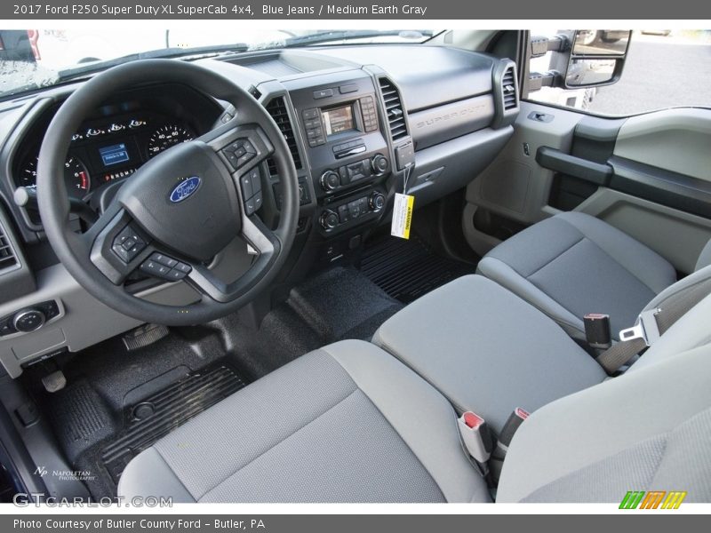 Blue Jeans / Medium Earth Gray 2017 Ford F250 Super Duty XL SuperCab 4x4