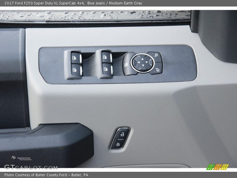 Blue Jeans / Medium Earth Gray 2017 Ford F250 Super Duty XL SuperCab 4x4