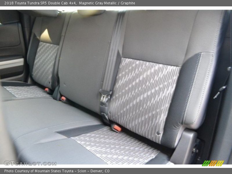 Magnetic Gray Metallic / Graphite 2018 Toyota Tundra SR5 Double Cab 4x4