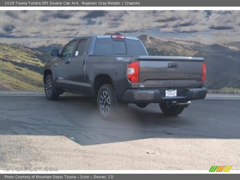 Magnetic Gray Metallic / Graphite 2018 Toyota Tundra SR5 Double Cab 4x4