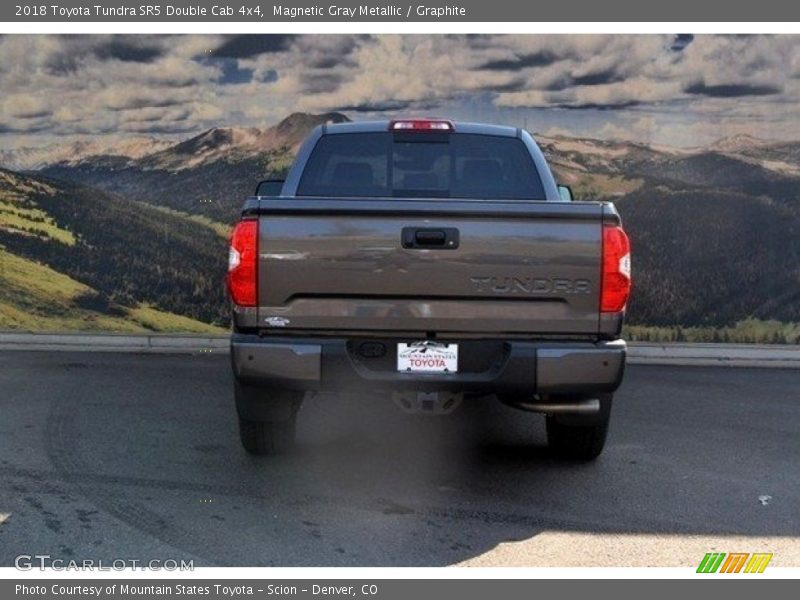 Magnetic Gray Metallic / Graphite 2018 Toyota Tundra SR5 Double Cab 4x4