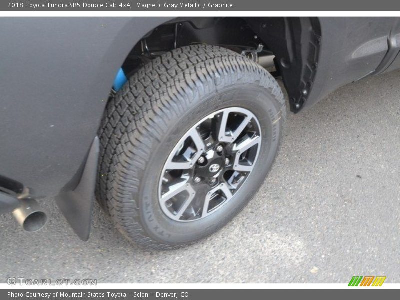 Magnetic Gray Metallic / Graphite 2018 Toyota Tundra SR5 Double Cab 4x4