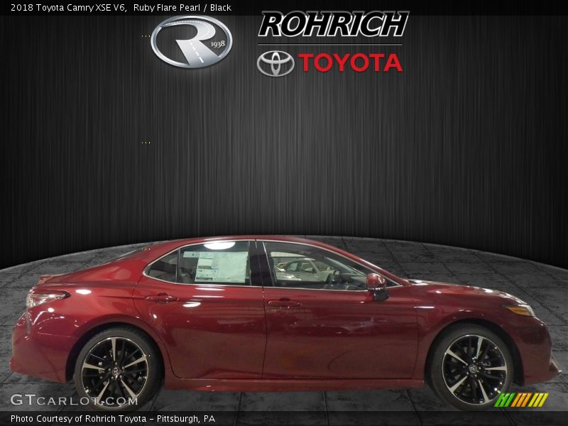 Ruby Flare Pearl / Black 2018 Toyota Camry XSE V6