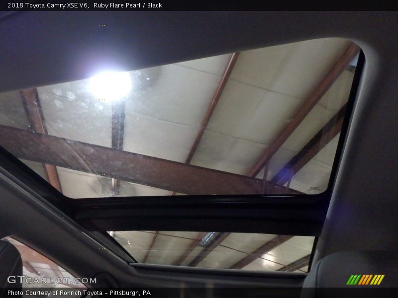 Ruby Flare Pearl / Black 2018 Toyota Camry XSE V6