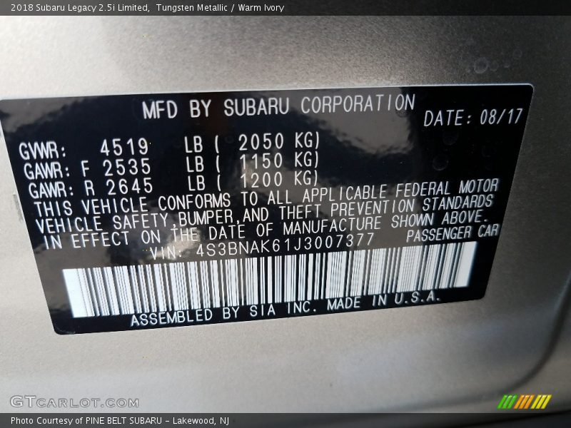 Tungsten Metallic / Warm Ivory 2018 Subaru Legacy 2.5i Limited
