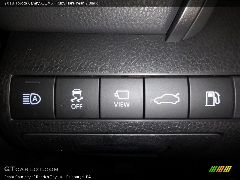 Ruby Flare Pearl / Black 2018 Toyota Camry XSE V6