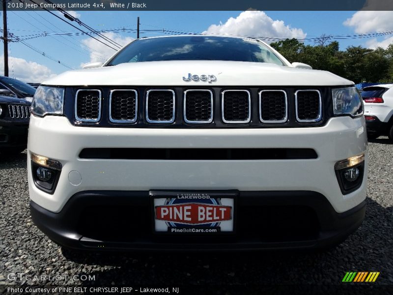 White / Black 2018 Jeep Compass Latitude 4x4