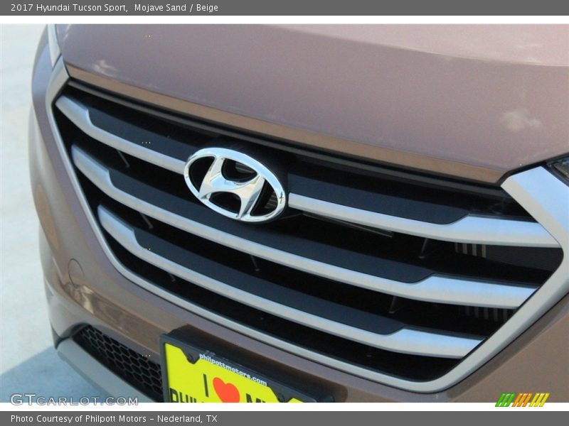 Mojave Sand / Beige 2017 Hyundai Tucson Sport