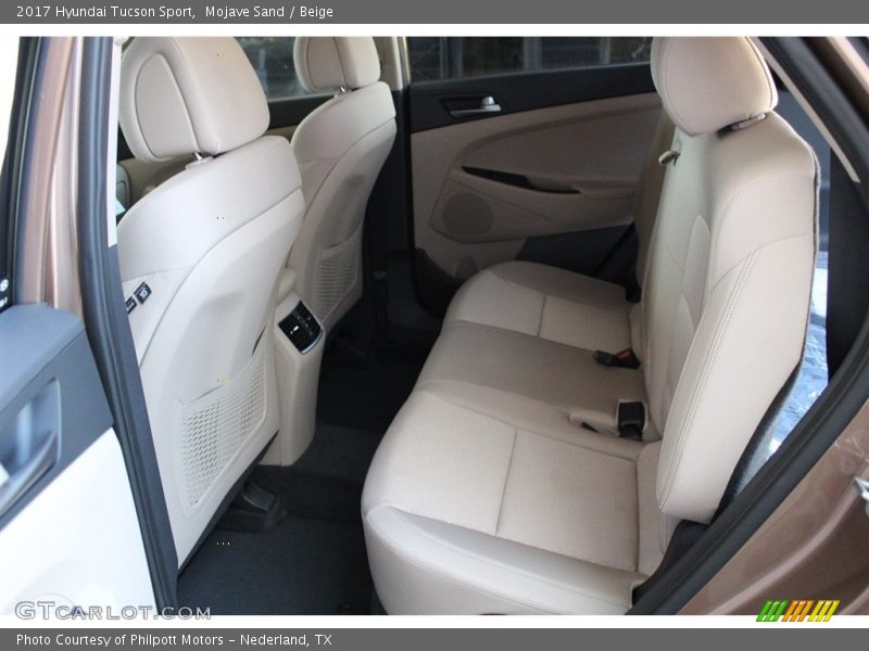 Mojave Sand / Beige 2017 Hyundai Tucson Sport