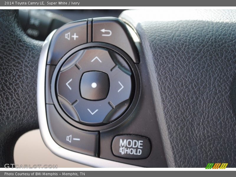 Super White / Ivory 2014 Toyota Camry LE