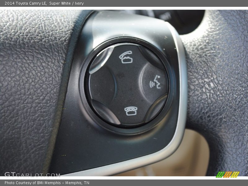 Super White / Ivory 2014 Toyota Camry LE