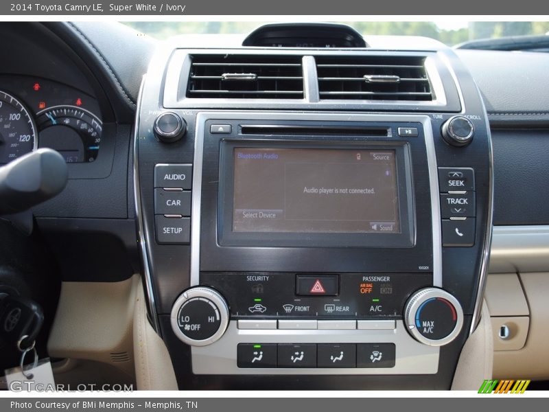 Super White / Ivory 2014 Toyota Camry LE