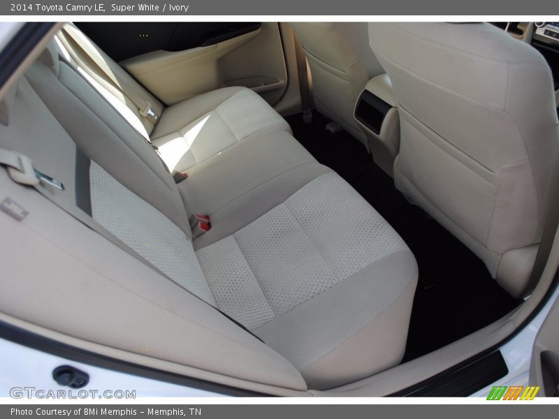 Super White / Ivory 2014 Toyota Camry LE