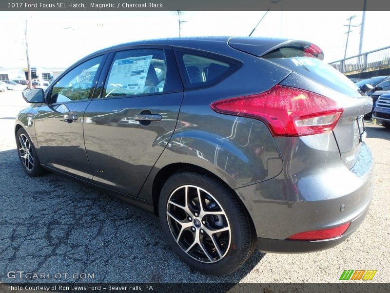  2017 Focus SEL Hatch Wheel