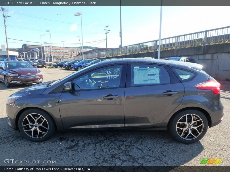  2017 Focus SEL Hatch Magnetic