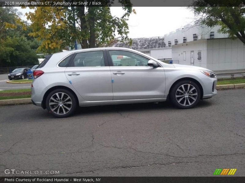 Symphony Air Silver / Black 2018 Hyundai Elantra GT