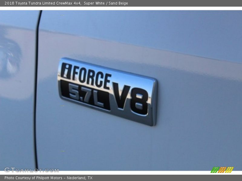 Super White / Sand Beige 2018 Toyota Tundra Limited CrewMax 4x4
