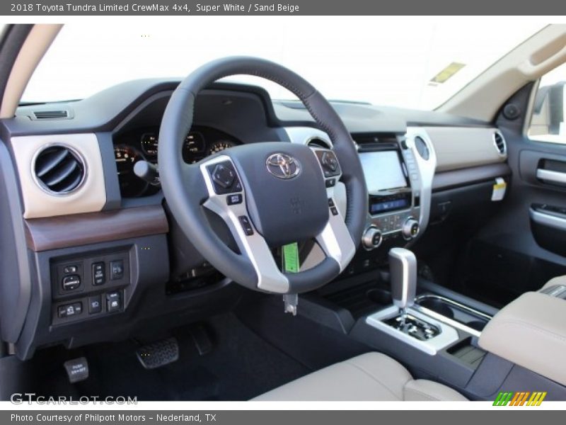 Super White / Sand Beige 2018 Toyota Tundra Limited CrewMax 4x4