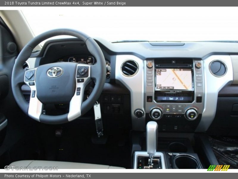 Super White / Sand Beige 2018 Toyota Tundra Limited CrewMax 4x4