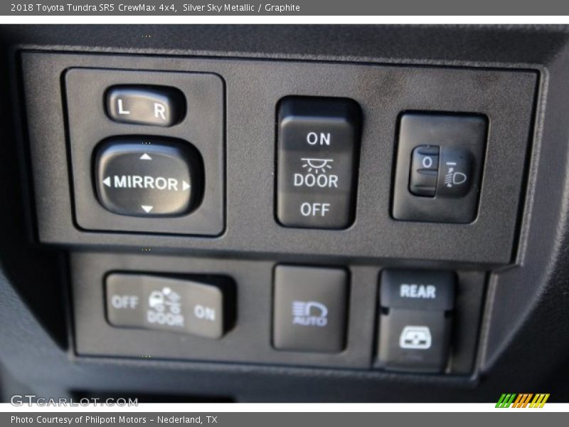 Controls of 2018 Tundra SR5 CrewMax 4x4