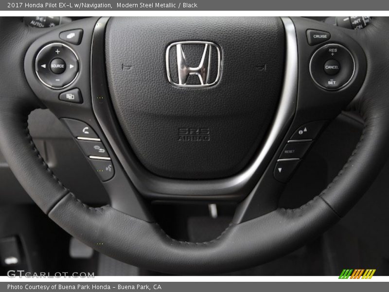 Modern Steel Metallic / Black 2017 Honda Pilot EX-L w/Navigation