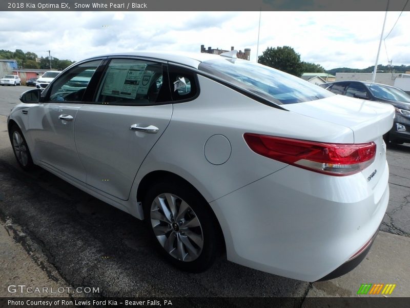 Snow White Pearl / Black 2018 Kia Optima EX