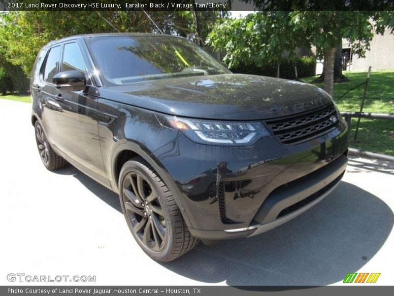 Farallon Black / Vintage Tan/Ebony 2017 Land Rover Discovery HSE Luxury