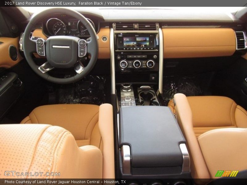 Farallon Black / Vintage Tan/Ebony 2017 Land Rover Discovery HSE Luxury