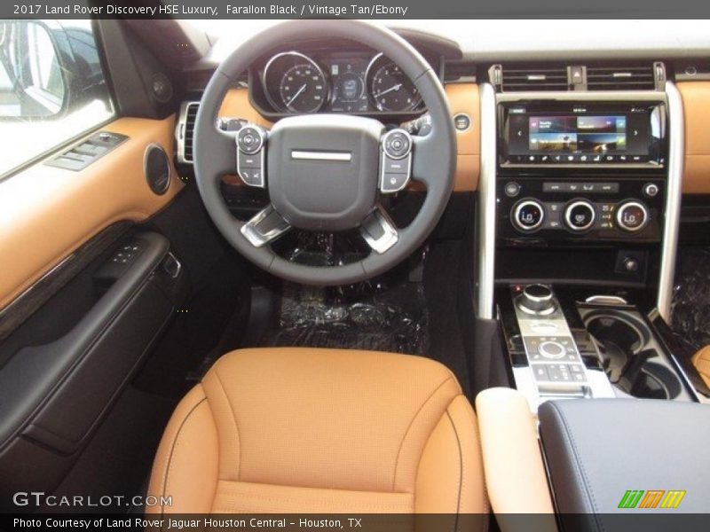 Farallon Black / Vintage Tan/Ebony 2017 Land Rover Discovery HSE Luxury