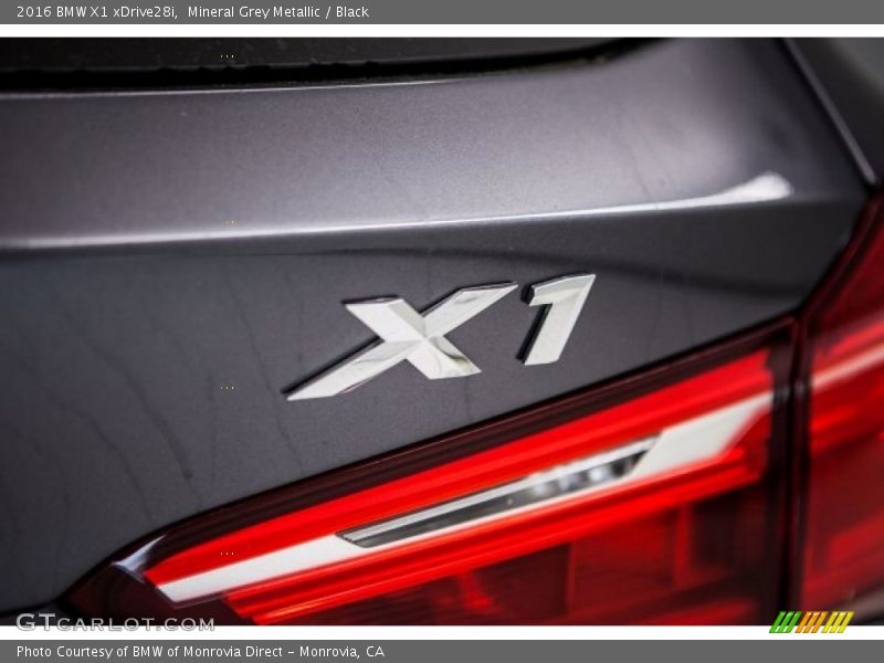 Mineral Grey Metallic / Black 2016 BMW X1 xDrive28i