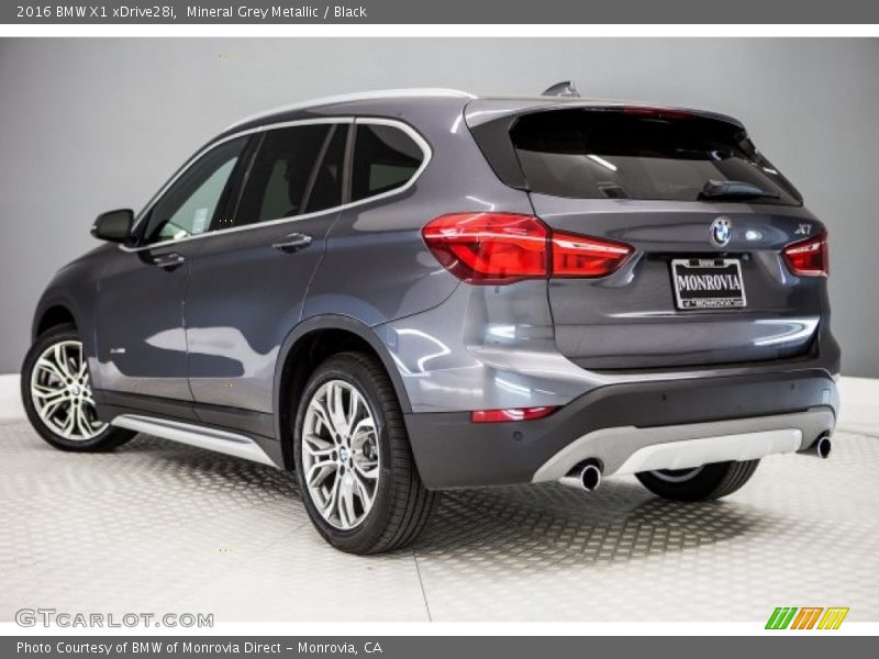 Mineral Grey Metallic / Black 2016 BMW X1 xDrive28i