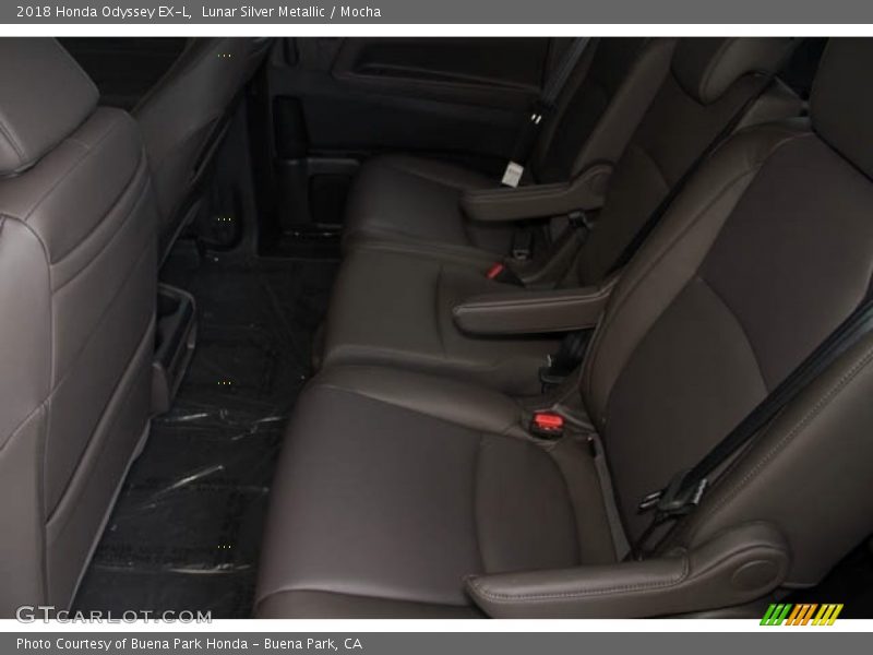 Lunar Silver Metallic / Mocha 2018 Honda Odyssey EX-L