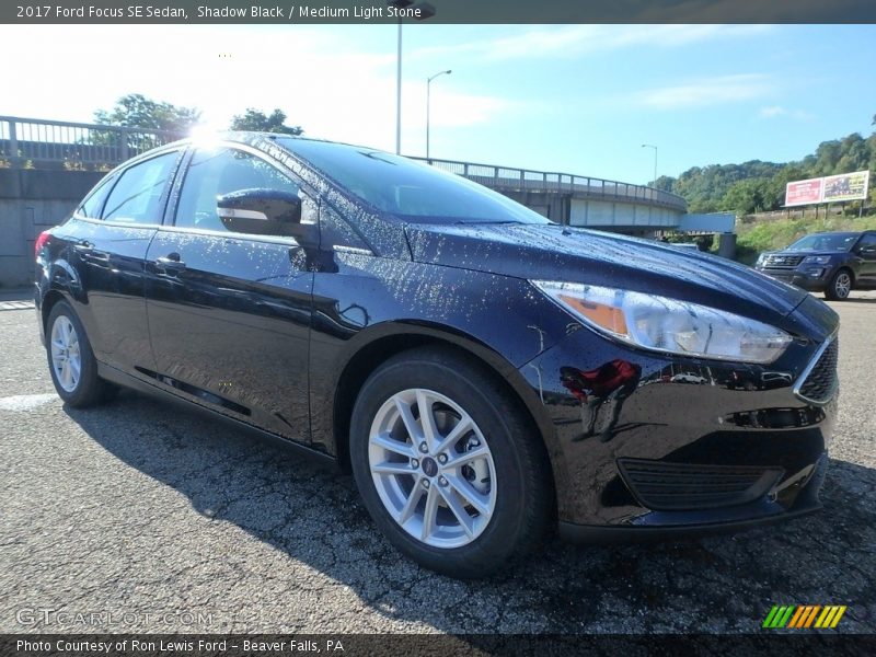 Shadow Black / Medium Light Stone 2017 Ford Focus SE Sedan