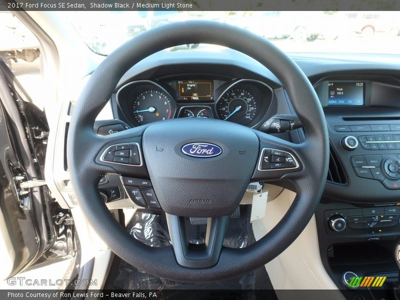 Shadow Black / Medium Light Stone 2017 Ford Focus SE Sedan