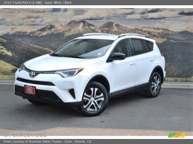 Super White / Black 2016 Toyota RAV4 LE AWD