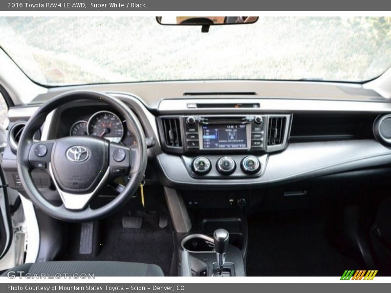 Super White / Black 2016 Toyota RAV4 LE AWD