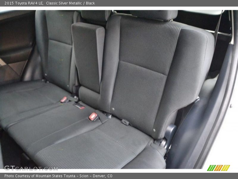 Classic Silver Metallic / Black 2015 Toyota RAV4 LE