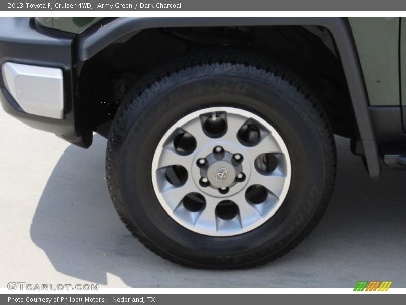 Army Green / Dark Charcoal 2013 Toyota FJ Cruiser 4WD