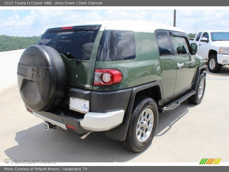 Army Green / Dark Charcoal 2013 Toyota FJ Cruiser 4WD