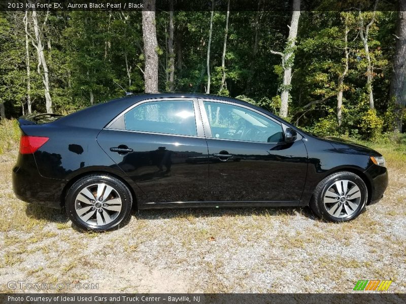 Aurora Black Pearl / Black 2013 Kia Forte EX