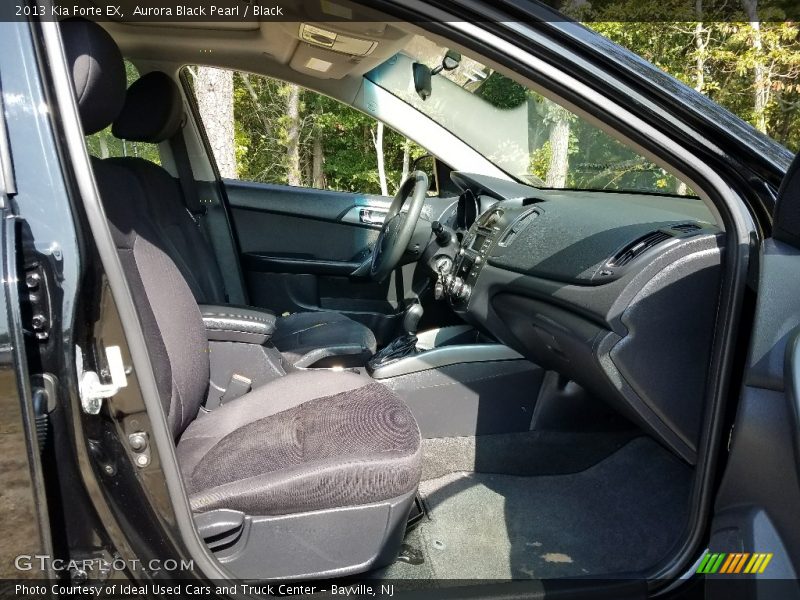 Aurora Black Pearl / Black 2013 Kia Forte EX