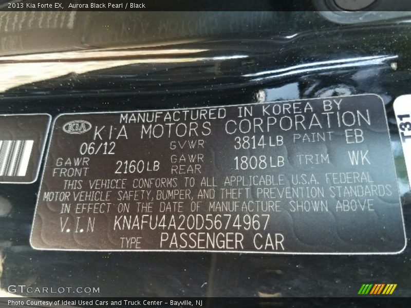Aurora Black Pearl / Black 2013 Kia Forte EX