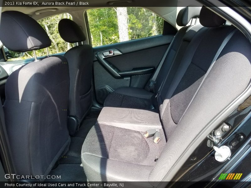 Aurora Black Pearl / Black 2013 Kia Forte EX