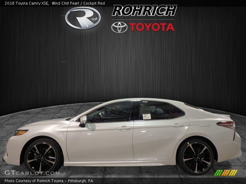 Wind Chill Pearl / Cockpit Red 2018 Toyota Camry XSE