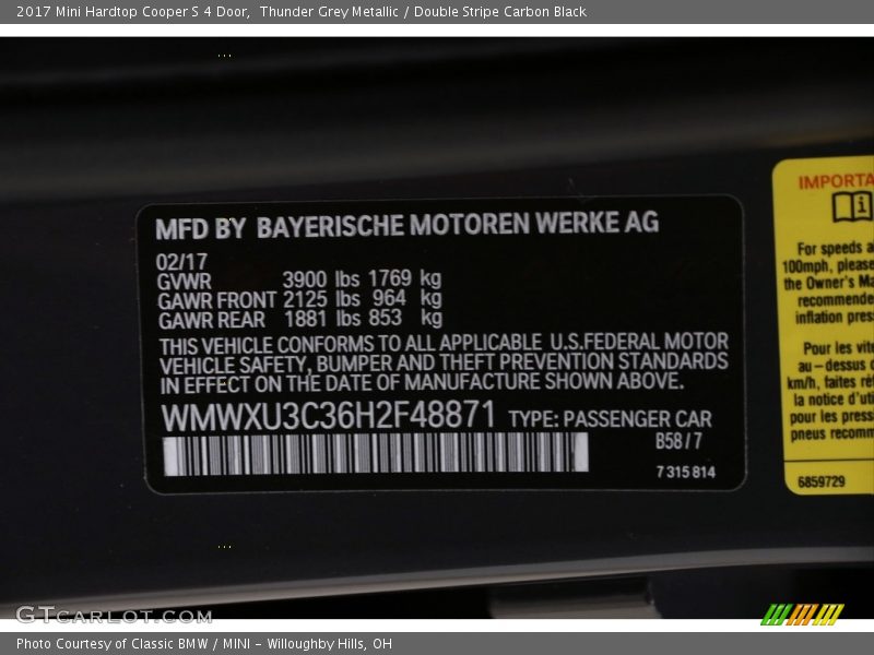 Thunder Grey Metallic / Double Stripe Carbon Black 2017 Mini Hardtop Cooper S 4 Door