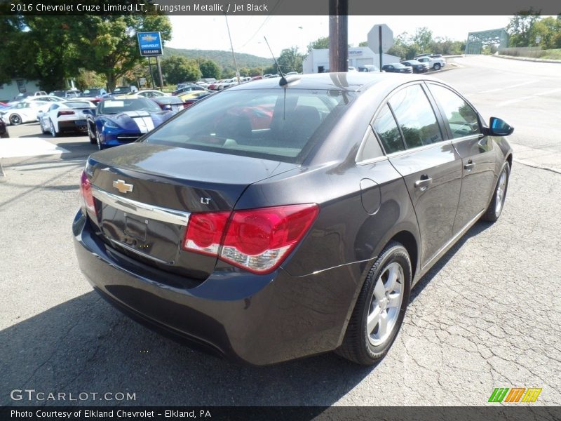 Tungsten Metallic / Jet Black 2016 Chevrolet Cruze Limited LT