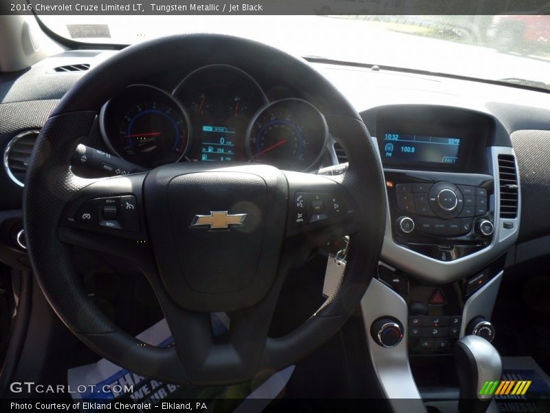 Tungsten Metallic / Jet Black 2016 Chevrolet Cruze Limited LT