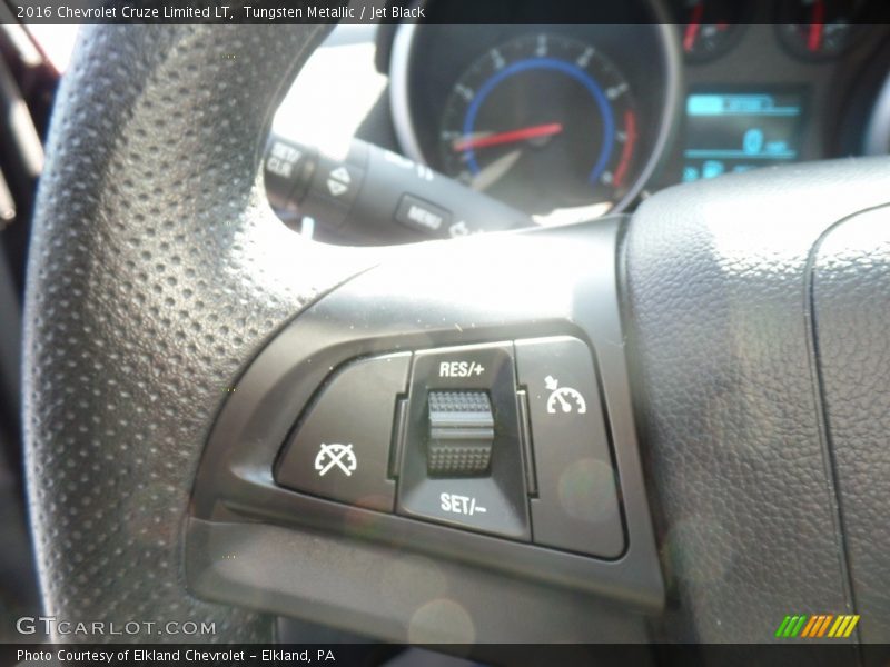 Tungsten Metallic / Jet Black 2016 Chevrolet Cruze Limited LT