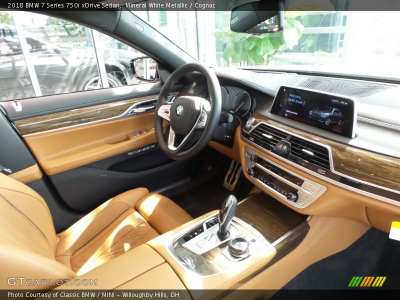 Mineral White Metallic / Cognac 2018 BMW 7 Series 750i xDrive Sedan