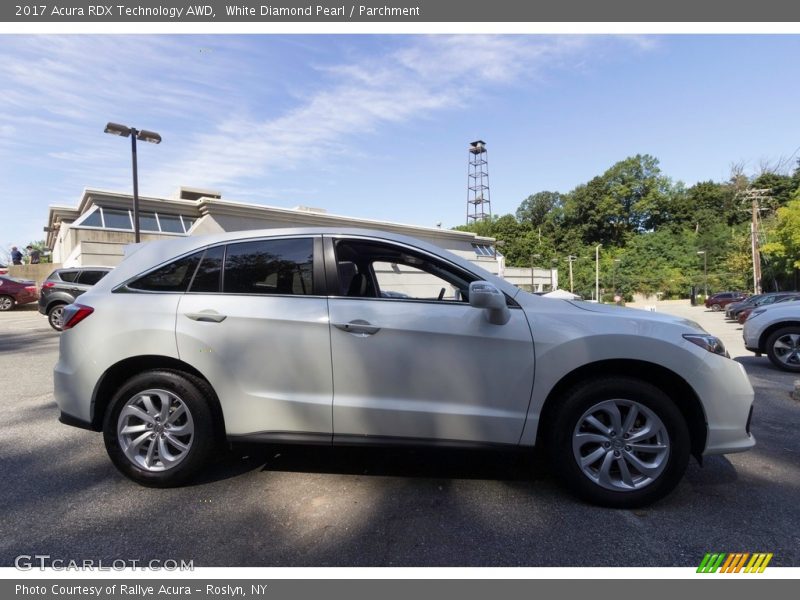 White Diamond Pearl / Parchment 2017 Acura RDX Technology AWD